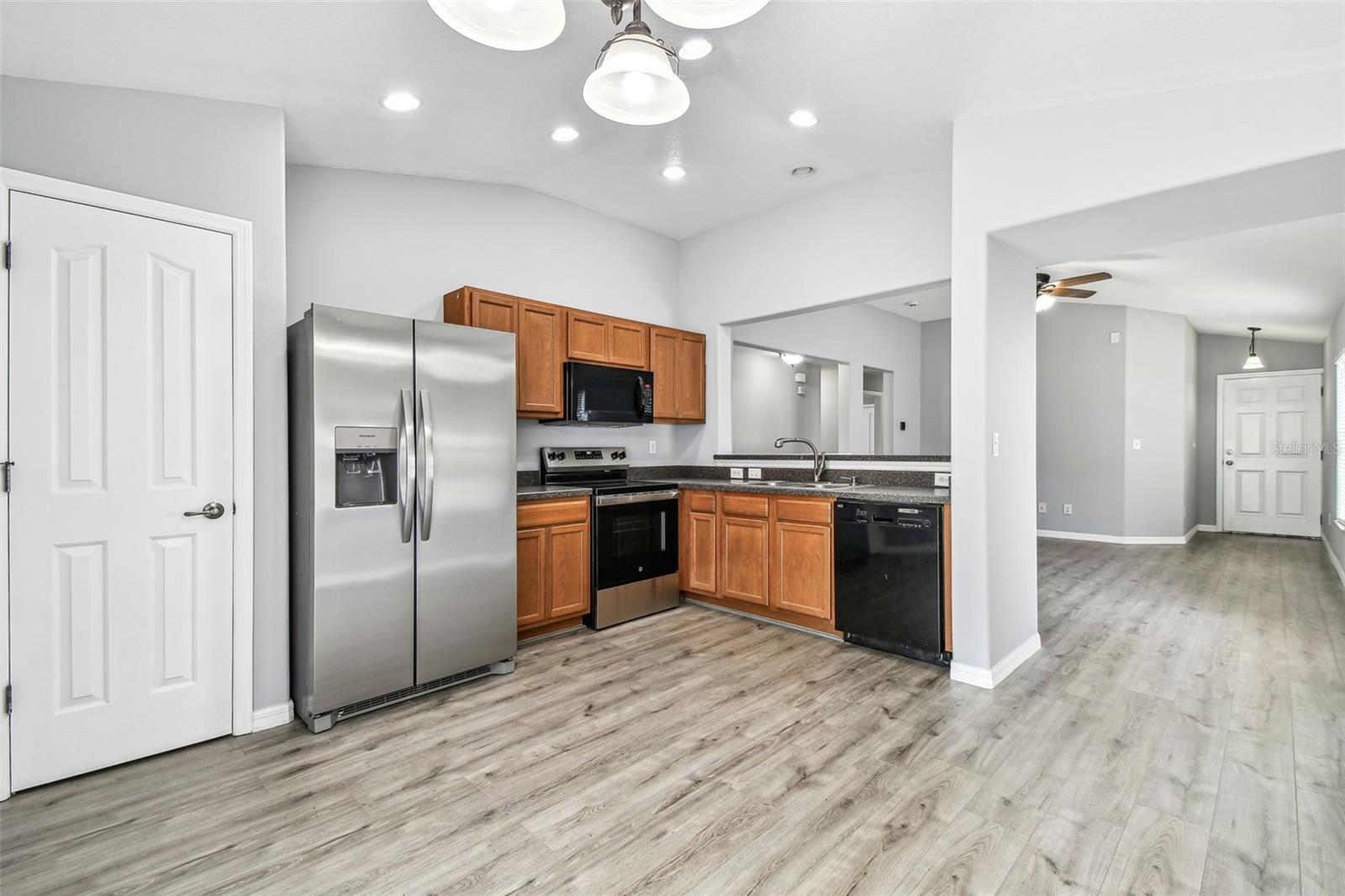 Image 3 of 41 For 9551 Maxson Drive
