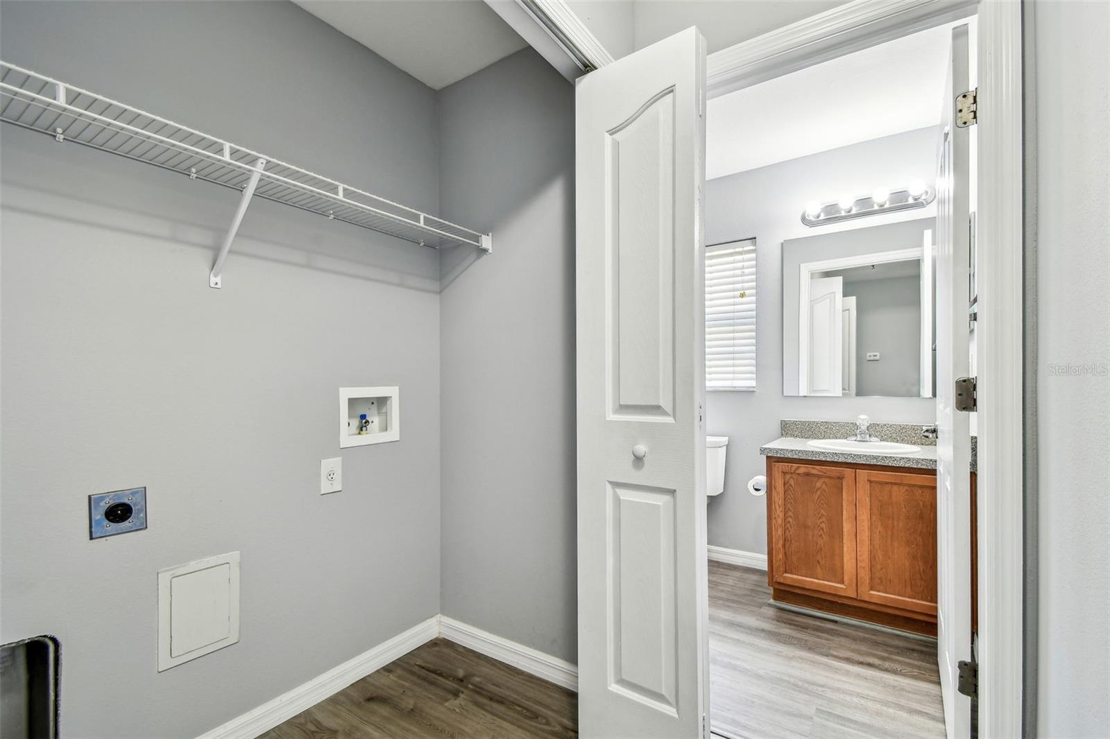 Image 34 of 41 For 9551 Maxson Drive