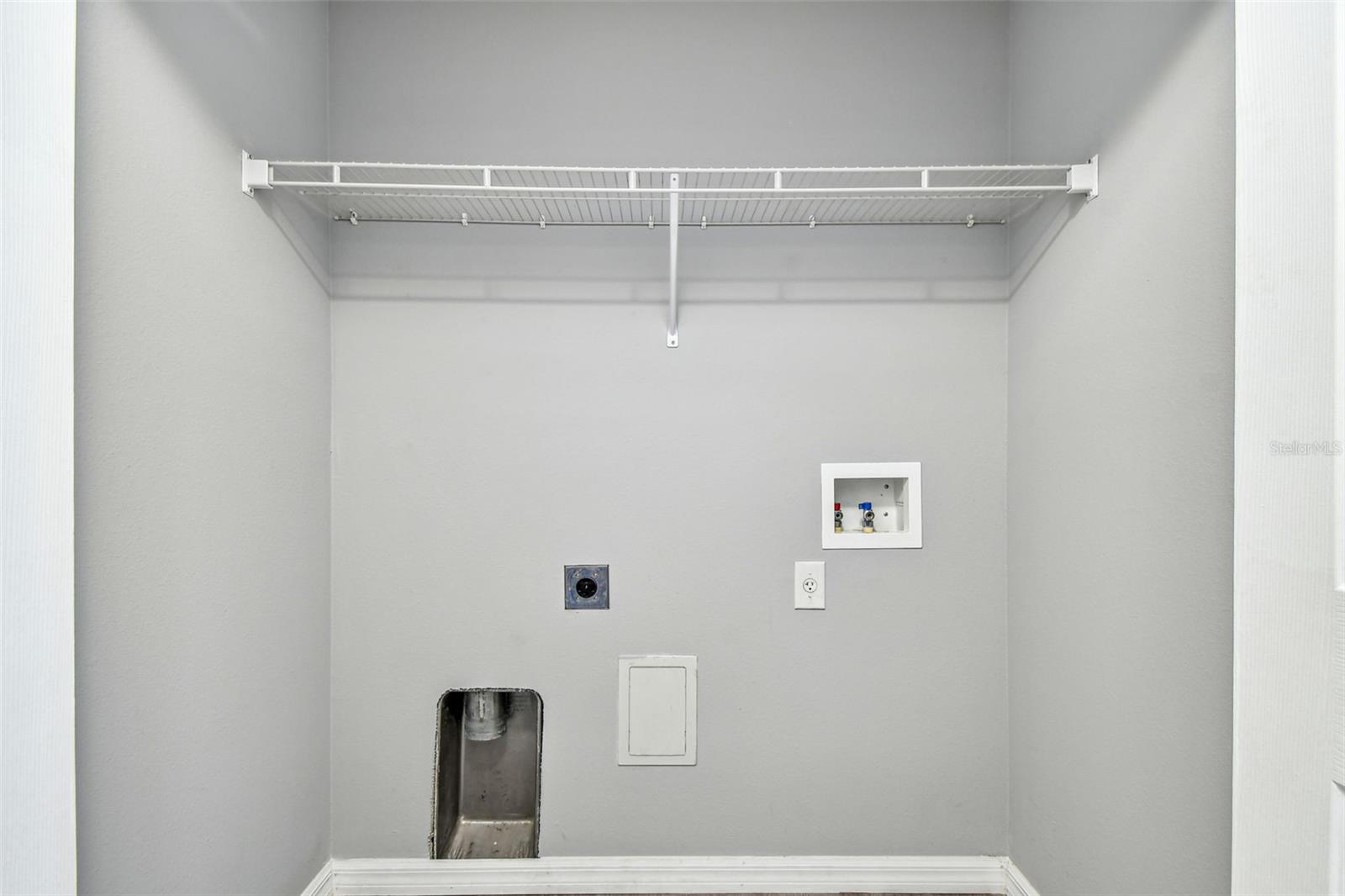 Image 35 of 41 For 9551 Maxson Drive