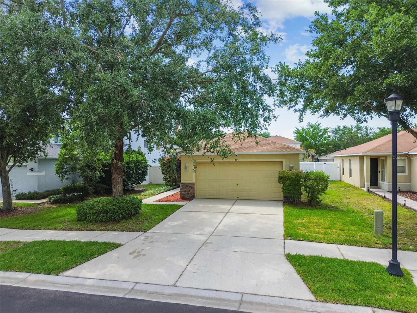 Image 5 of 41 For 9551 Maxson Drive