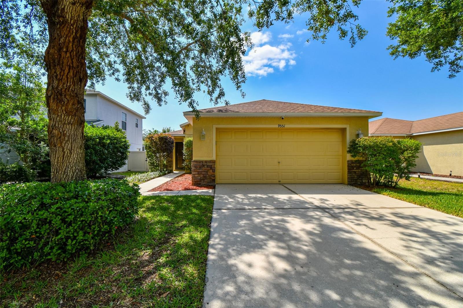 Image 8 of 41 For 9551 Maxson Drive