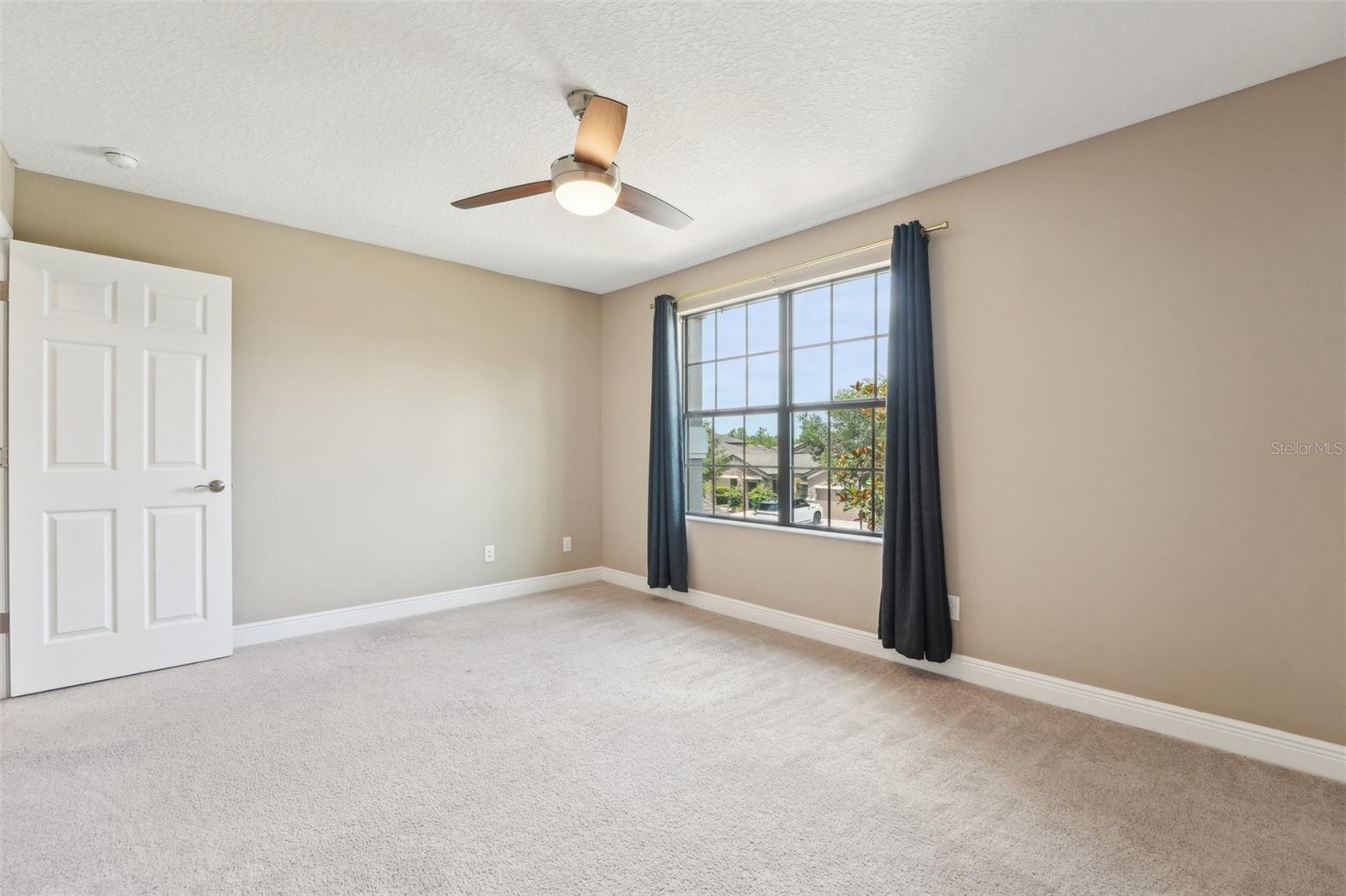 Image 35 of 62 For 21834 Southern Charm Drive