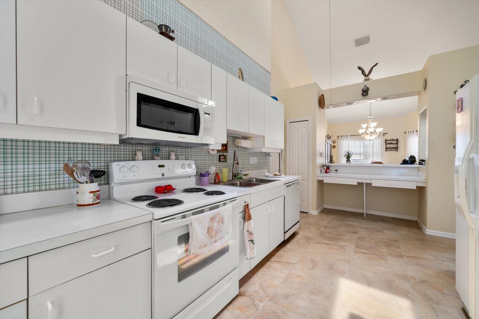 Image 12 of 35 For 2175 Oak Forest Lane
