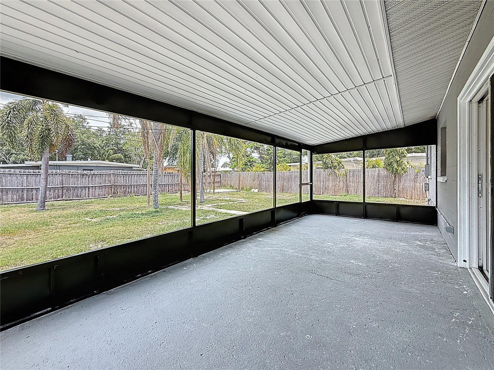 Image 18 of 24 For 8240 Quail Road