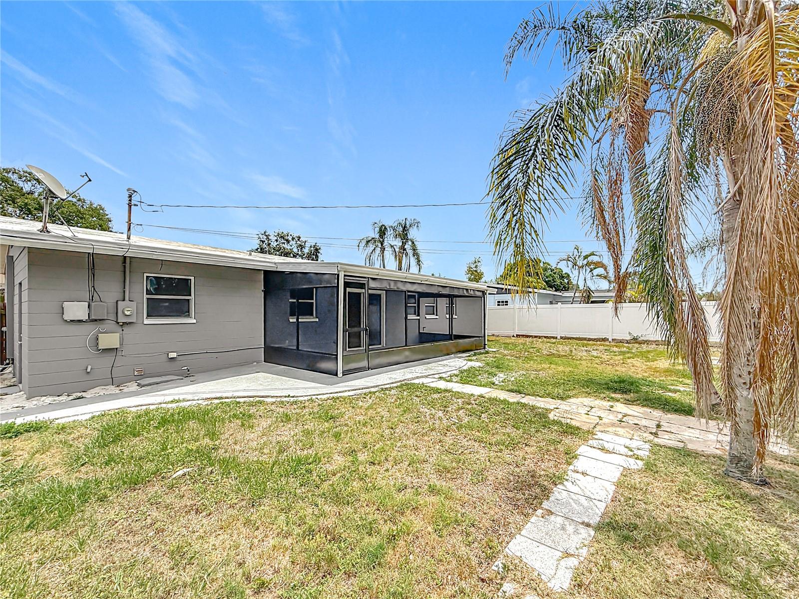 Image 20 of 24 For 8240 Quail Road