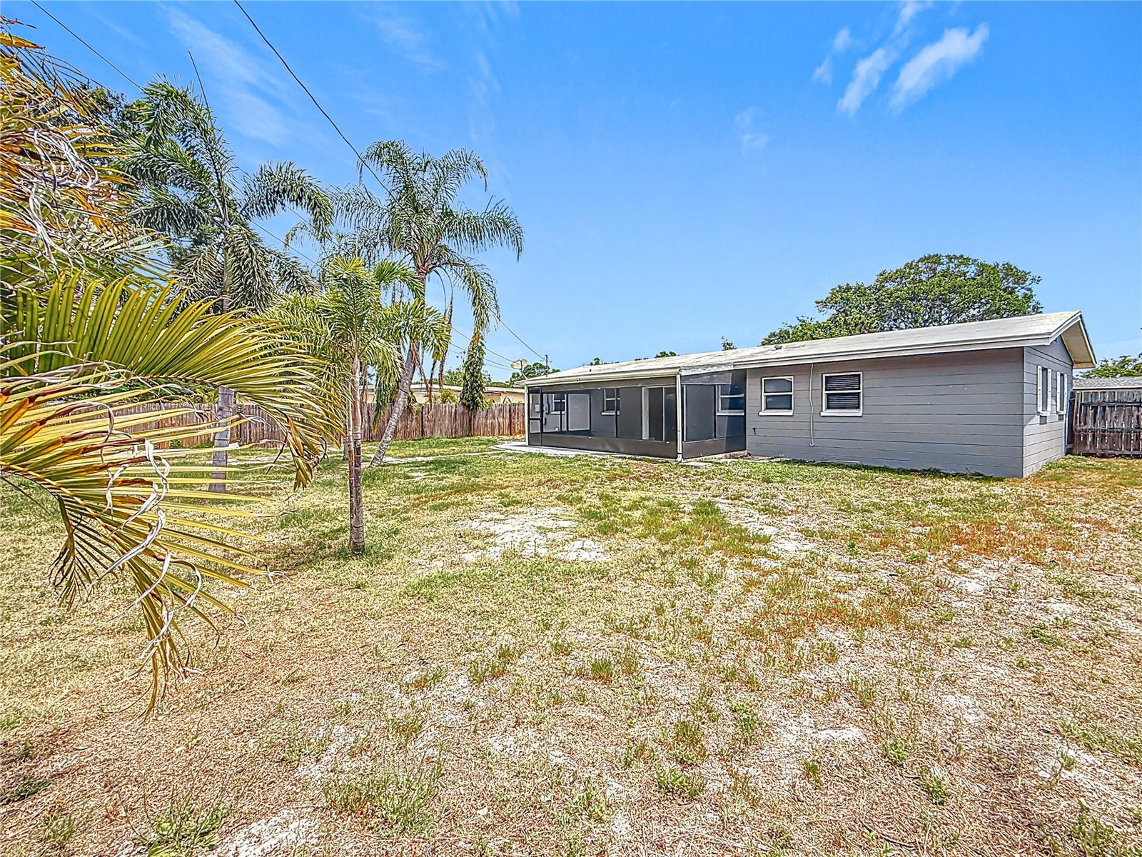 Image 21 of 24 For 8240 Quail Road