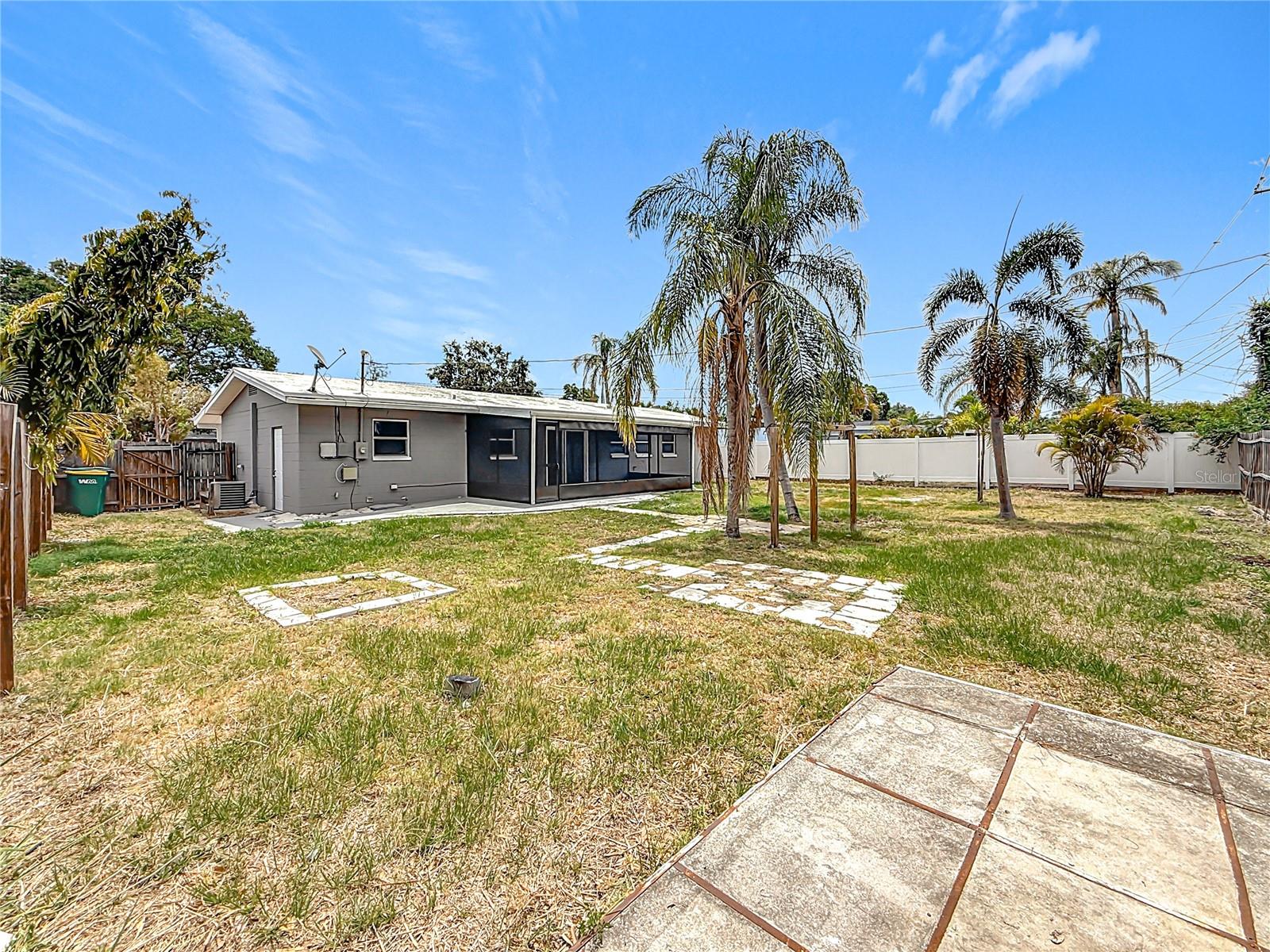 Image 22 of 24 For 8240 Quail Road