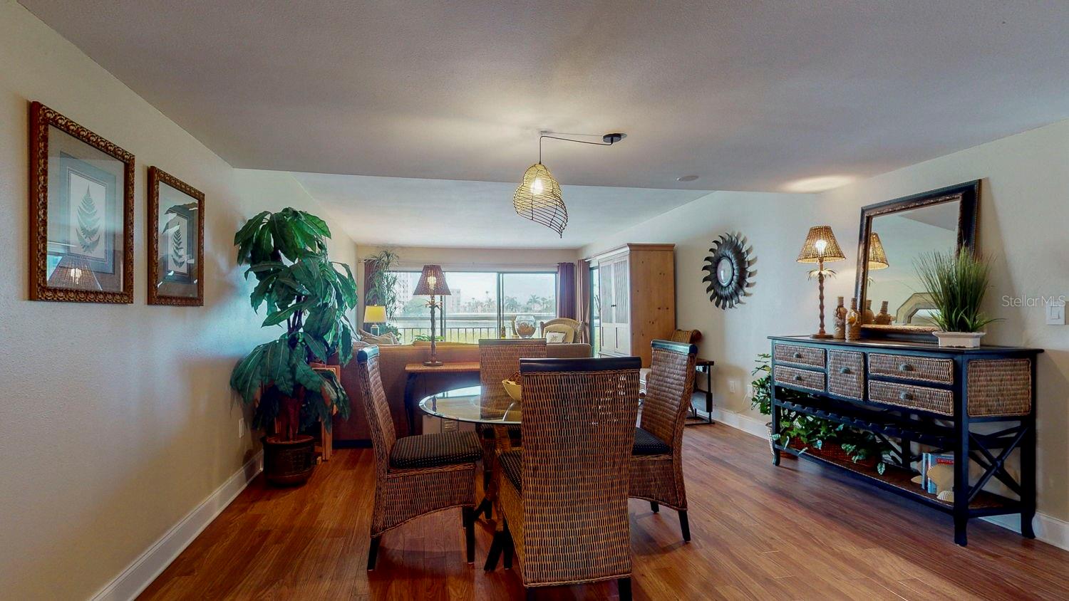Image 10 of 31 For 7867 Sailboat Key Boulevard S 101