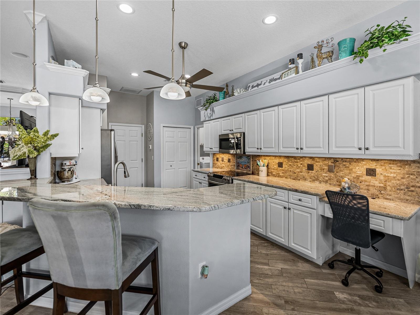 Image 22 of 95 For 2908 89th Avenue E