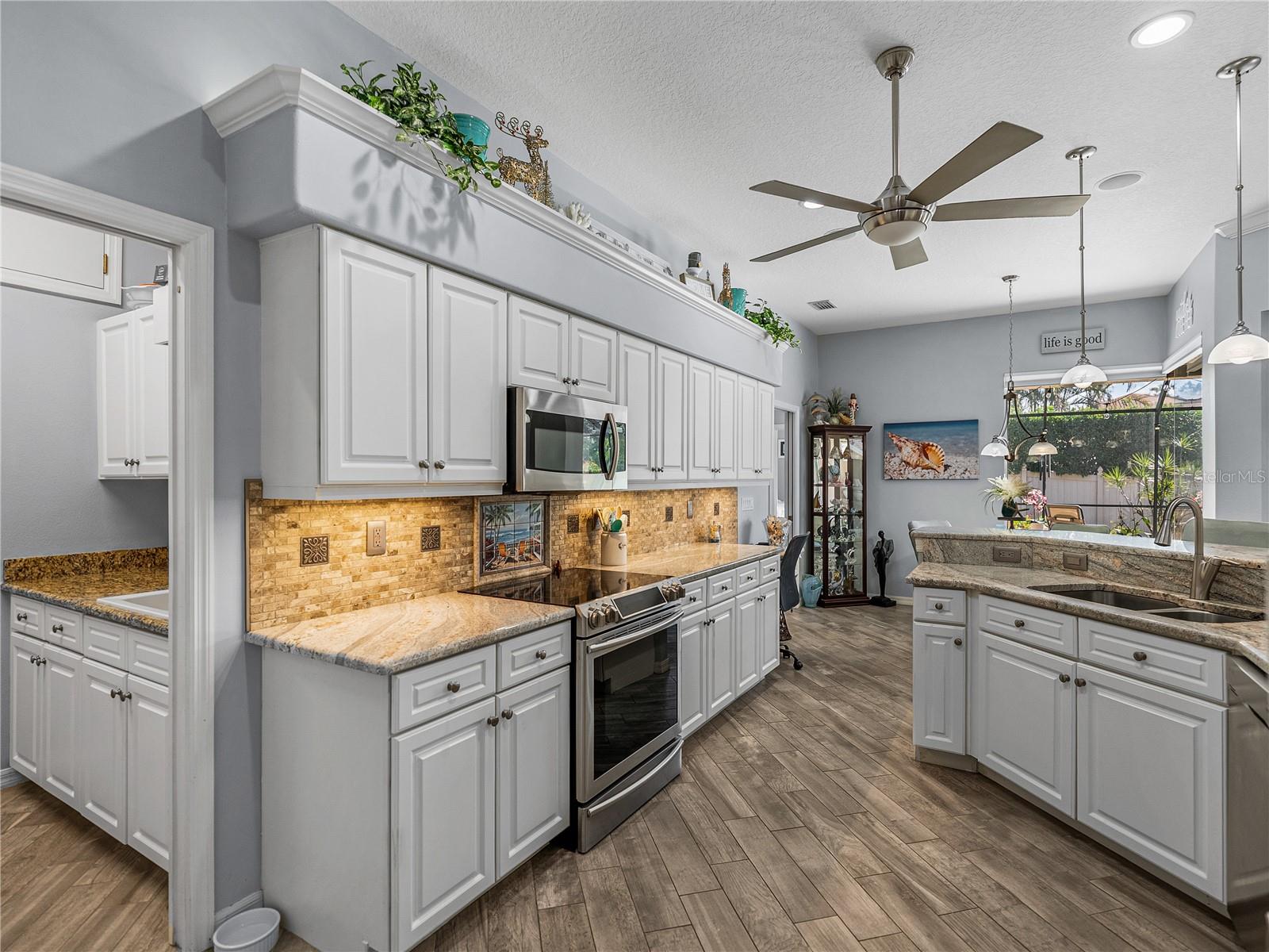 Image 27 of 95 For 2908 89th Avenue E