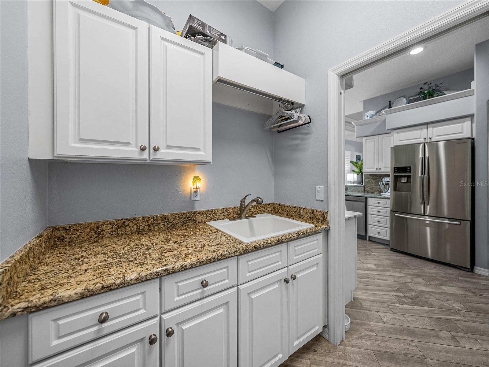 Image 28 of 95 For 2908 89th Avenue E