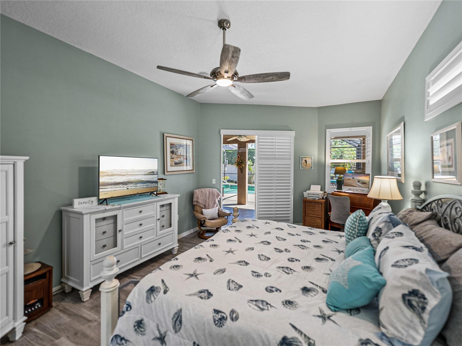 Image 36 of 95 For 2908 89th Avenue E