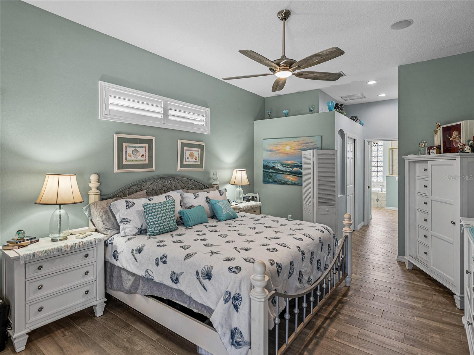 Image 38 of 95 For 2908 89th Avenue E