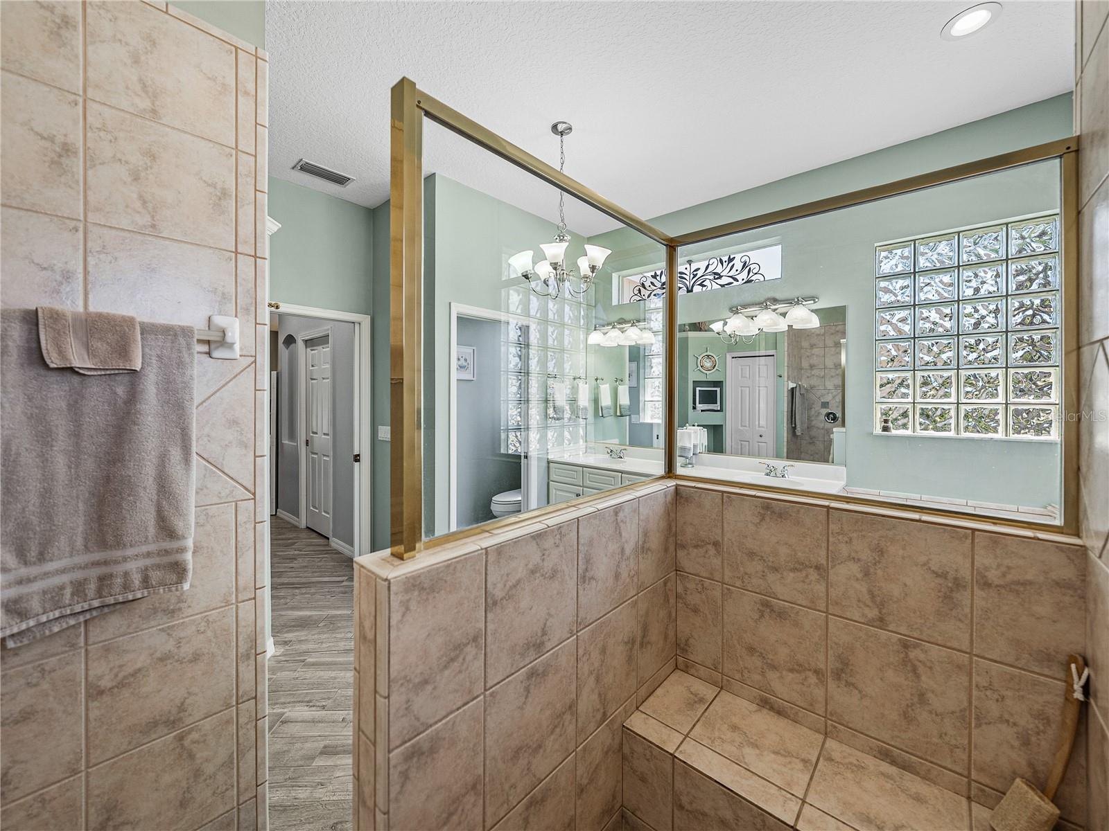Image 45 of 95 For 2908 89th Avenue E