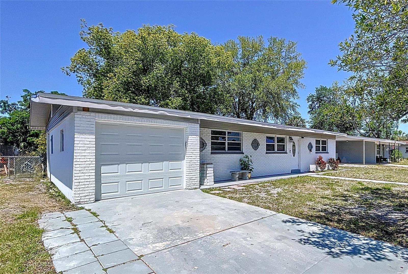 Image 8 of 36 For 5806 Liverpool Drive