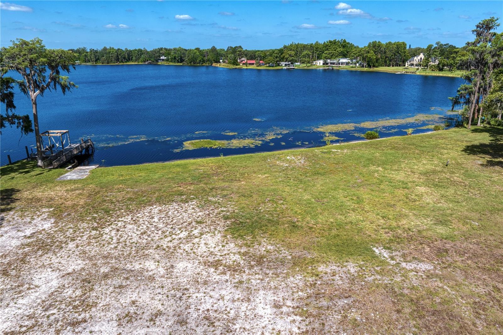 Image 6 of 14 For 215 Lake Brant Drive