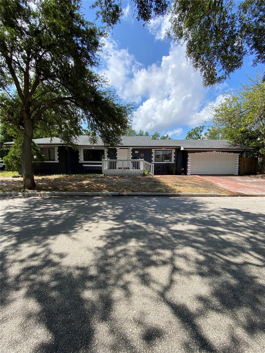 Image 34 of 44 For 2400 13th Avenue S