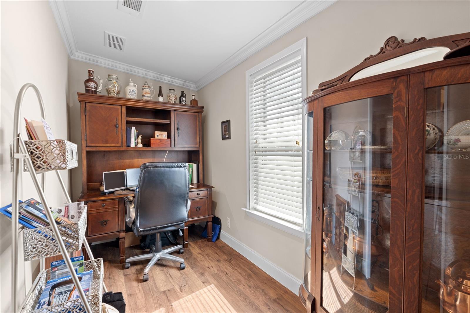 Image 13 of 39 For 2715 9th Avenue N