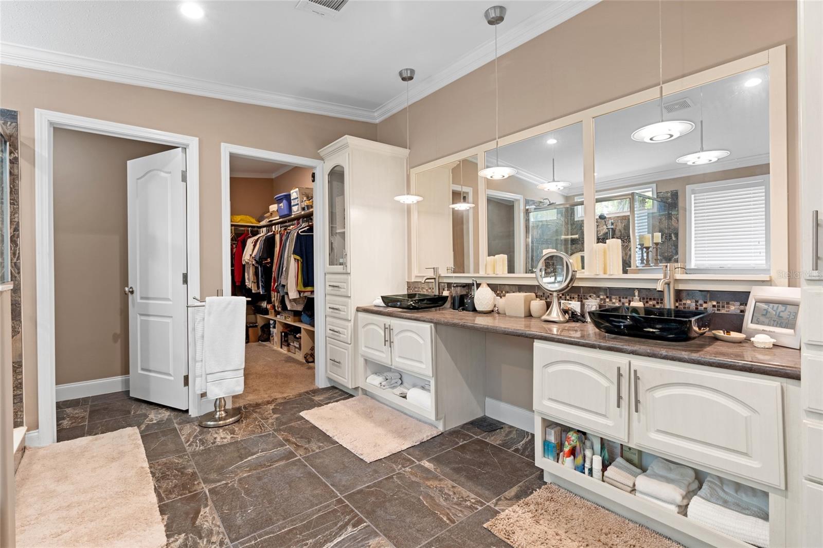 Image 20 of 39 For 2715 9th Avenue N