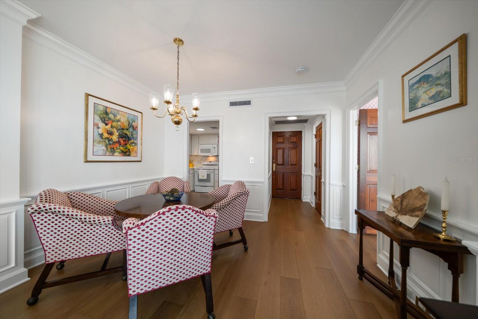 Image 13 of 72 For 4 Belleview Boulevard 802
