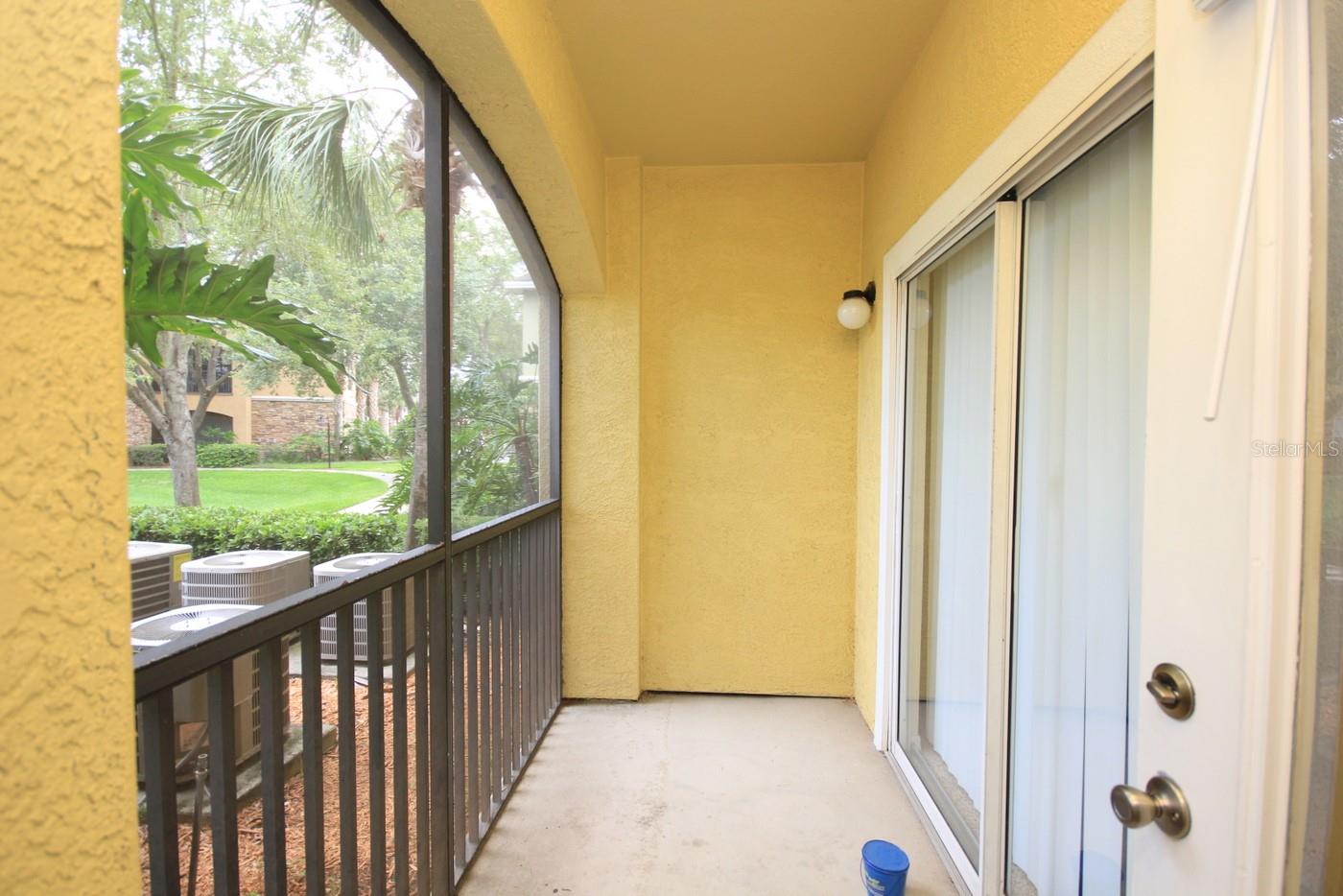 Image 5 of 10 For 10203 Courtney Palms Boulevard 103