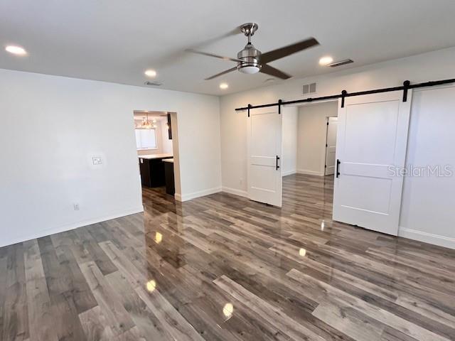 Image 16 of 31 For 205 Macdill Avenue