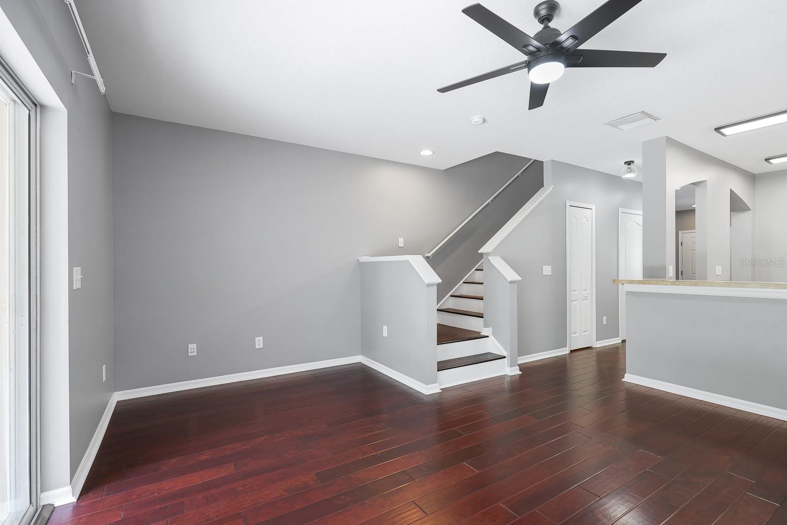 Image 15 of 43 For 15837 Fishhawk View Drive