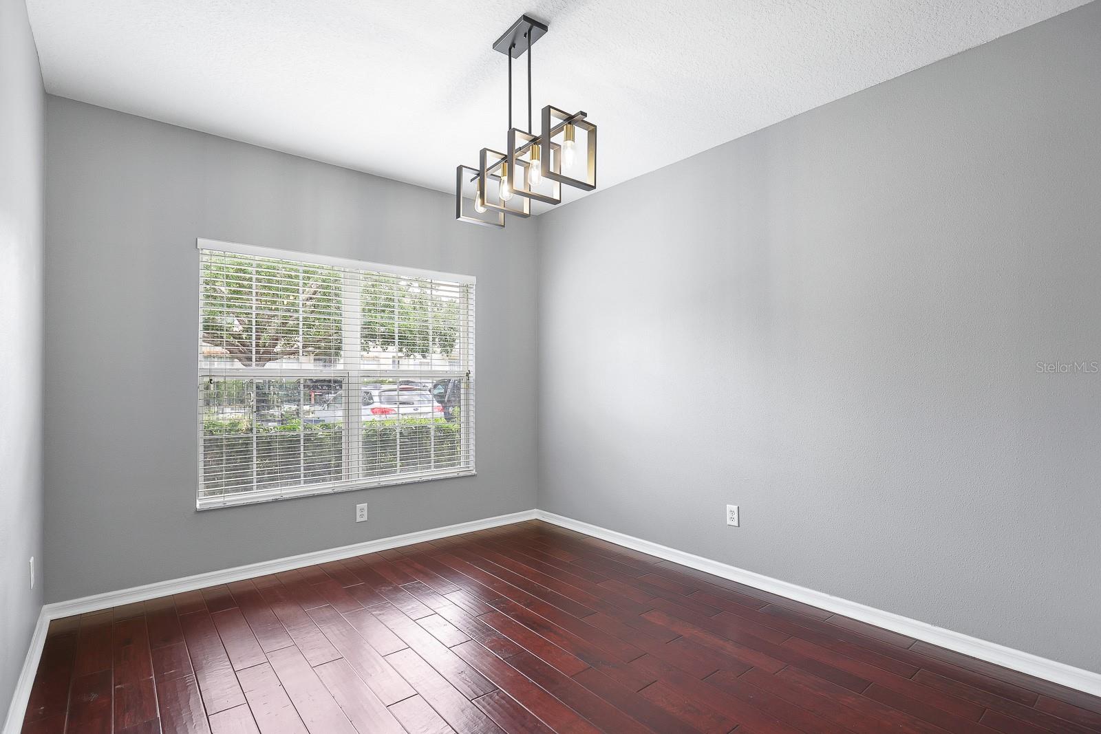 Image 4 of 43 For 15837 Fishhawk View Drive