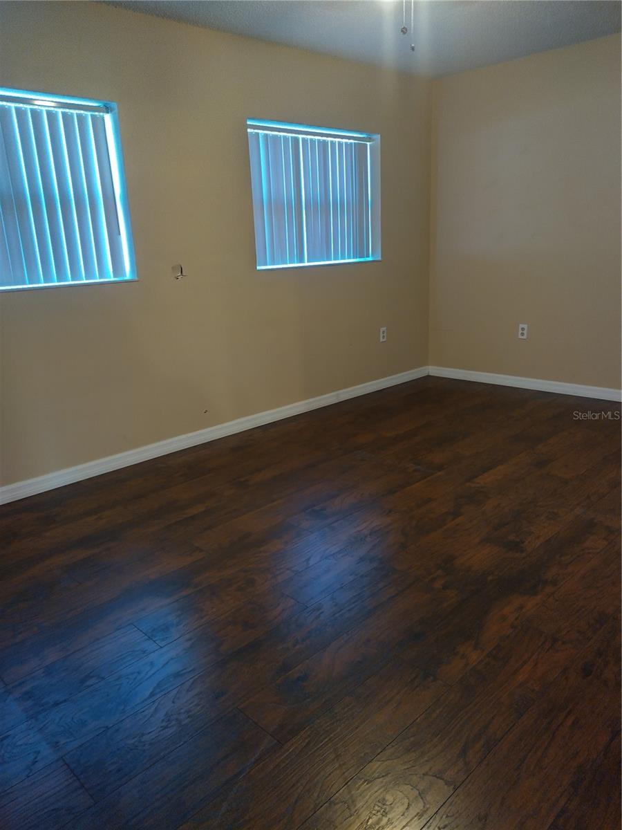 Image 18 of 26 For 2131 Orangepointe Avenue