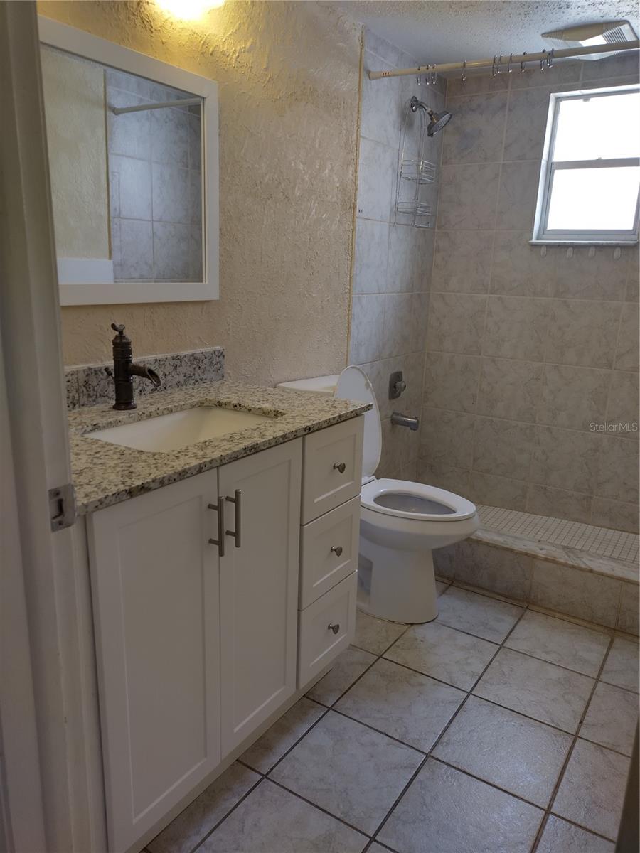 Image 26 of 26 For 2131 Orangepointe Avenue