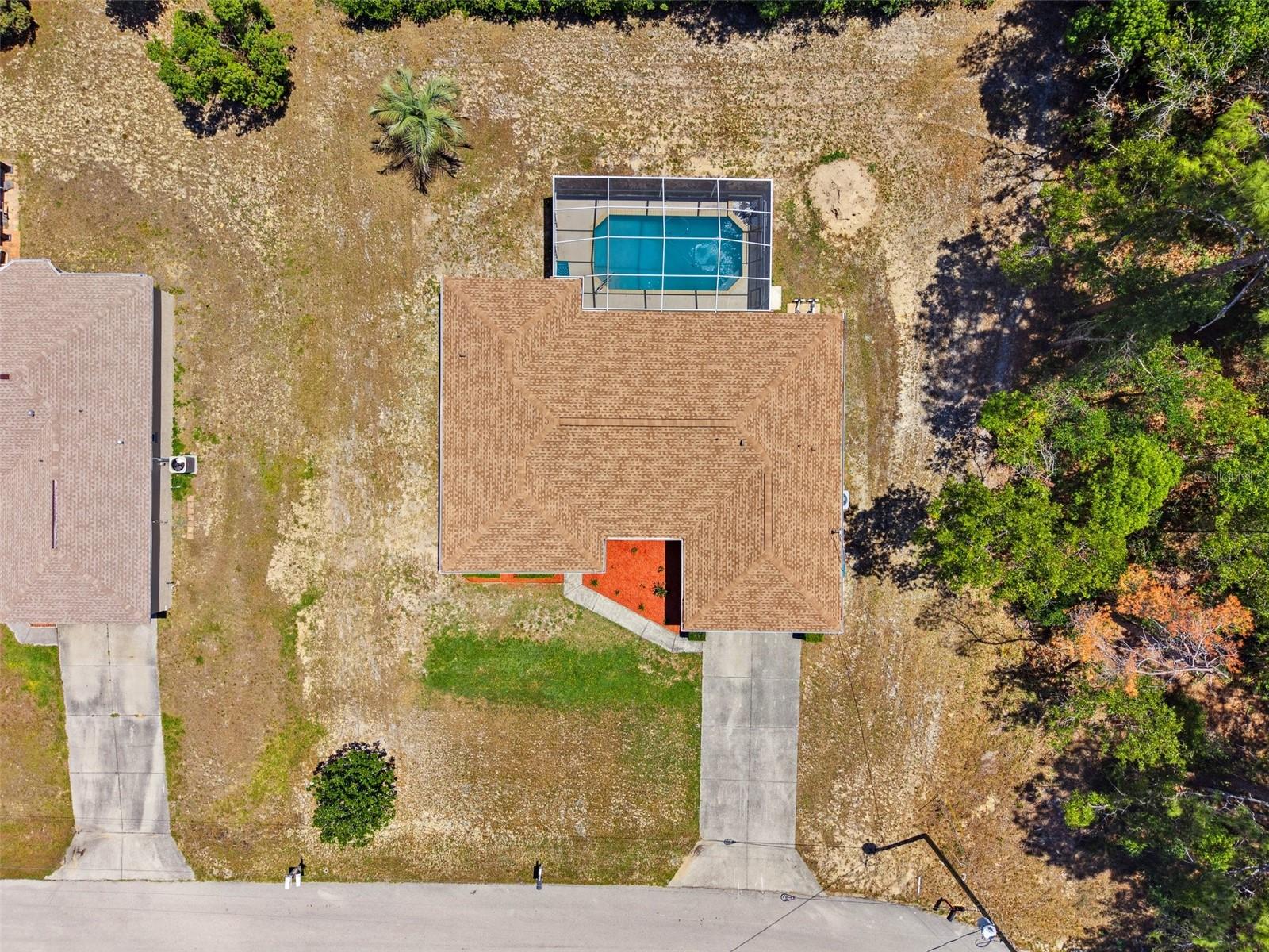 Listing photo id 11 for 13040 Hanley Drive