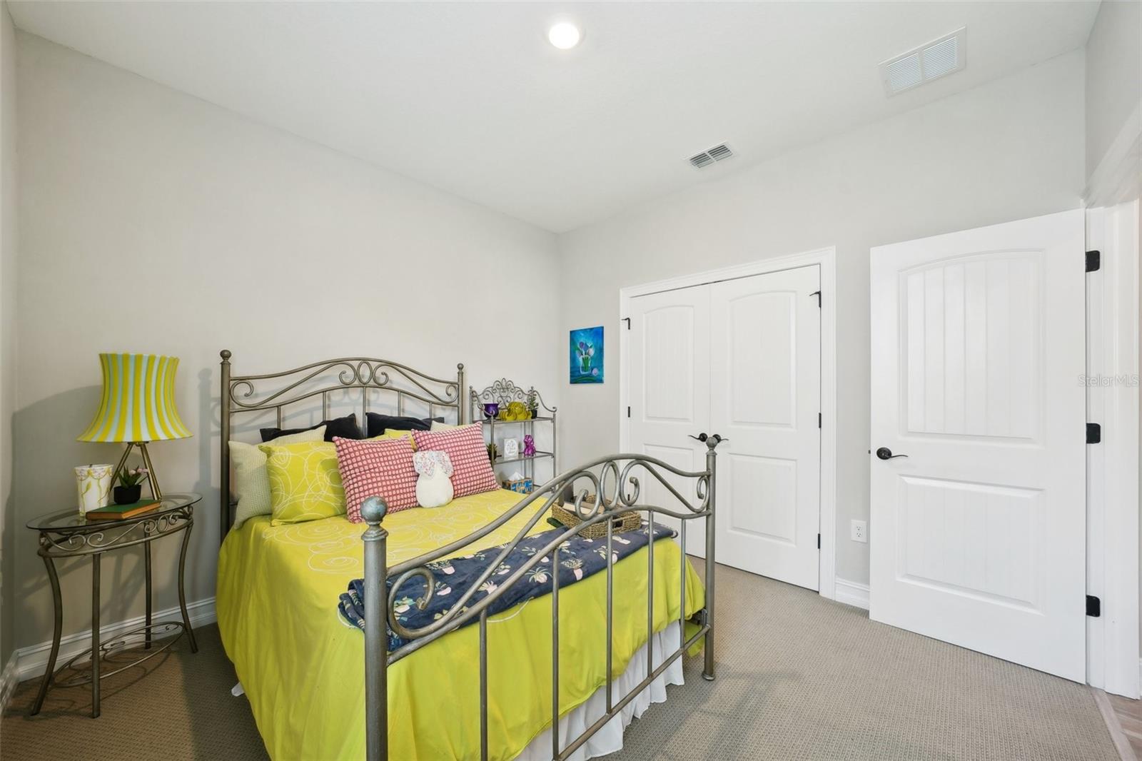 Listing photo id 26 for 10736 Whitland Grove Drive