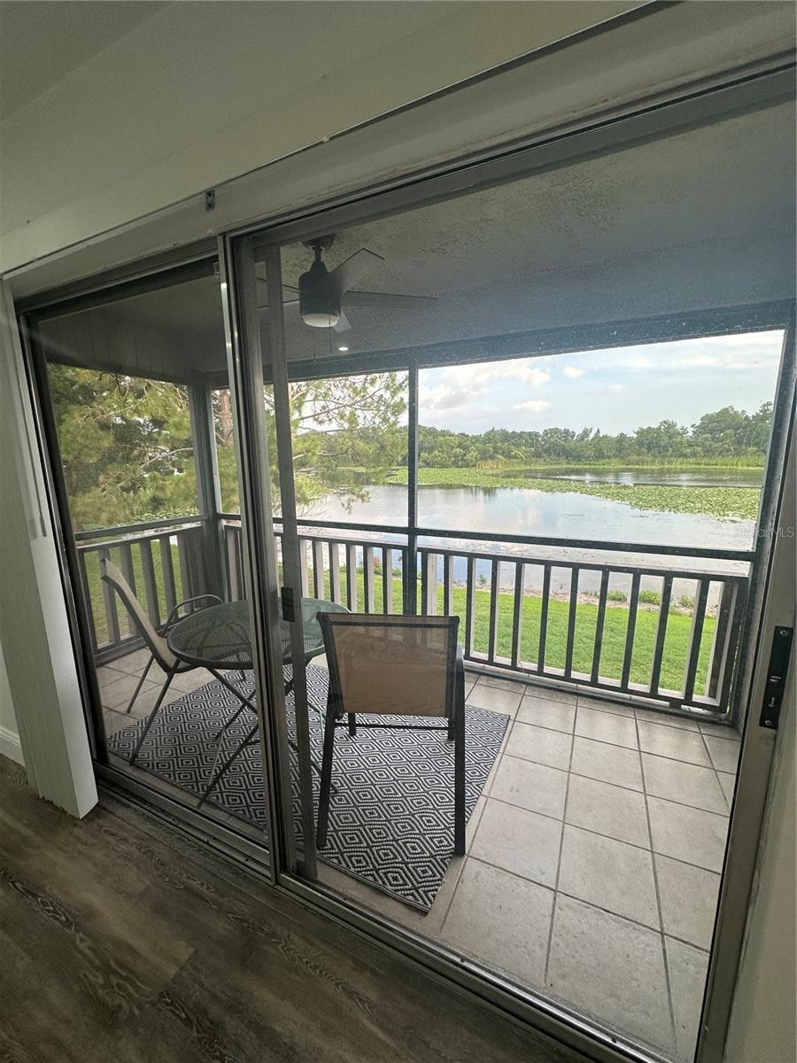 Listing photo id 23 for 4022 Cortez Drive A