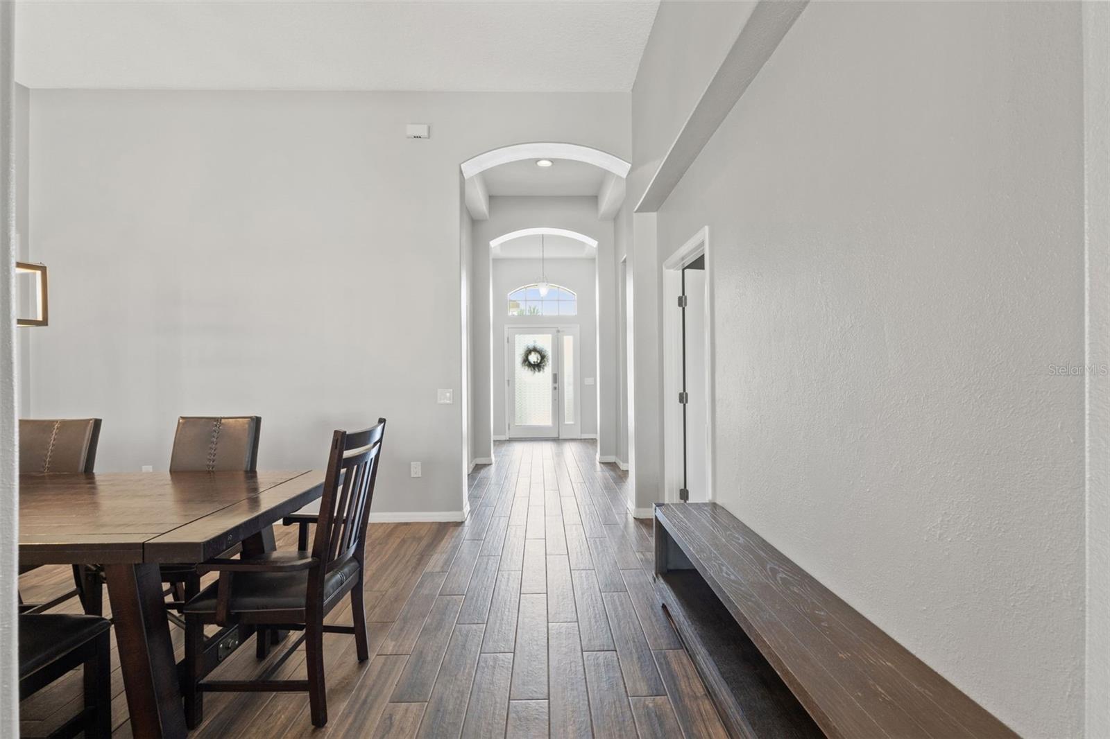 Image 14 of 47 For 4124 Canongate Court