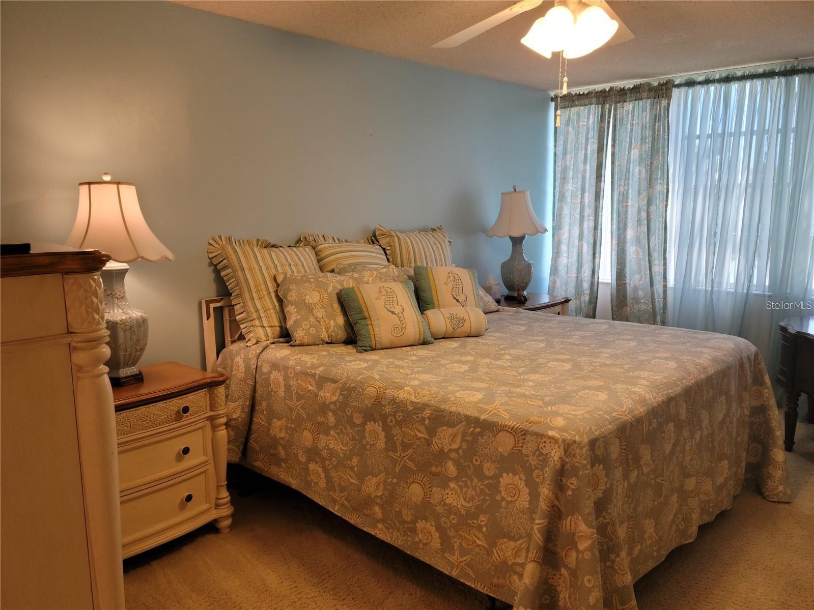 Image 22 of 40 For 7405 Bay Island Drive S 224
