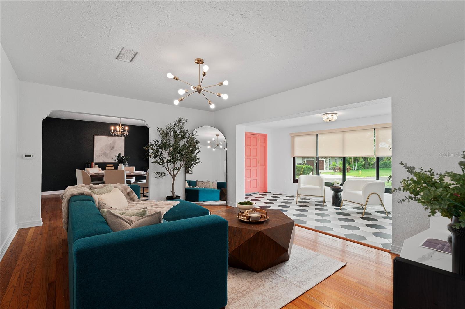 Listing photo id 8 for 1016 Kentucky Avenue