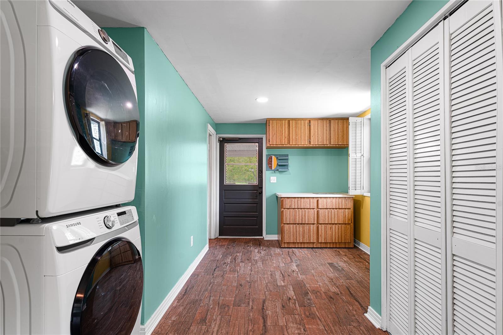 Listing photo id 38 for 1016 Kentucky Avenue