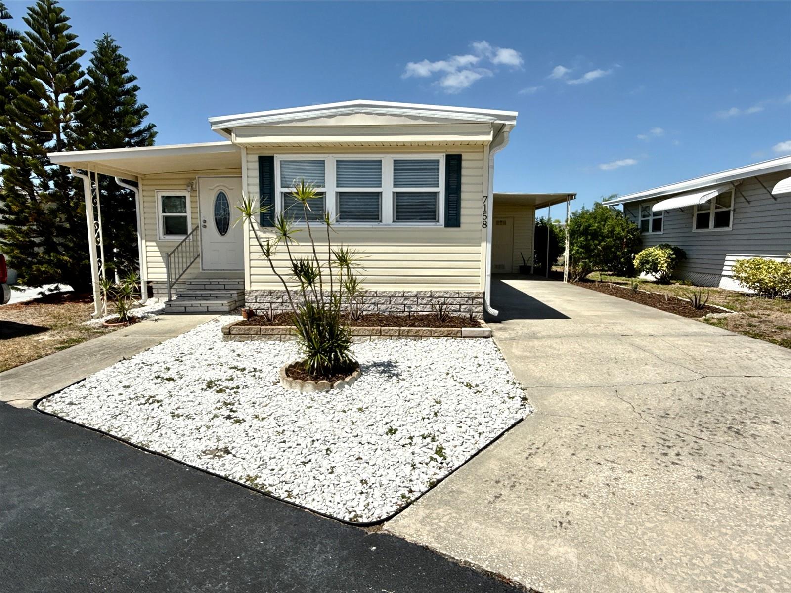 Details for 7158 Mount Bristol Boulevard Ne 456, ST PETERSBURG, FL 33702