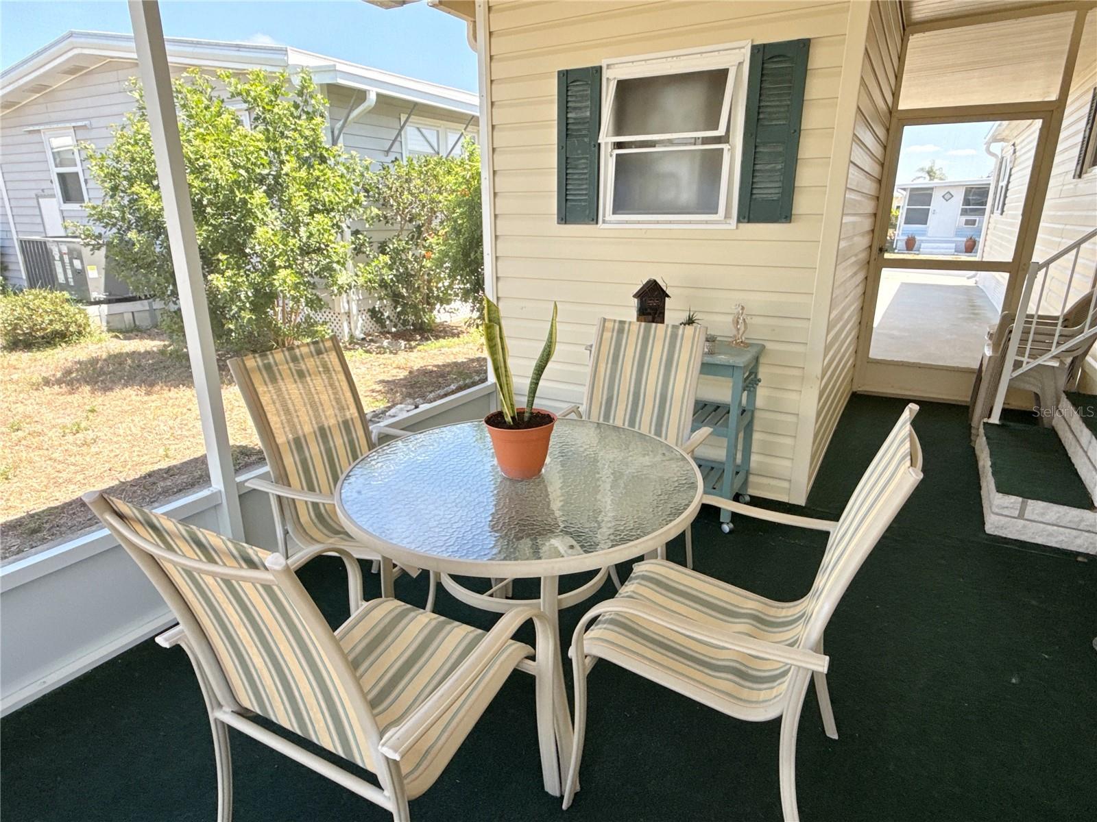 Listing photo id 13 for 7158 Mount Bristol Boulevard Ne 456