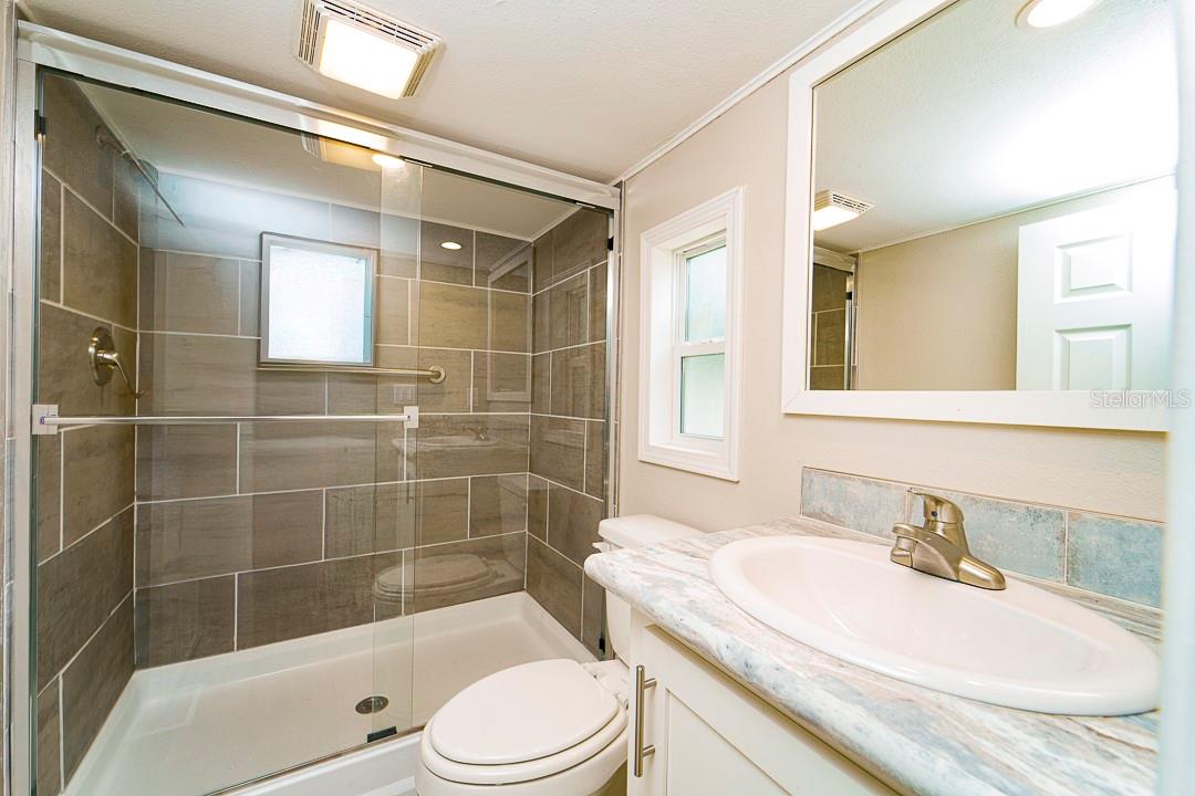 Image 20 of 64 For 6853 Amanda Vista Circle