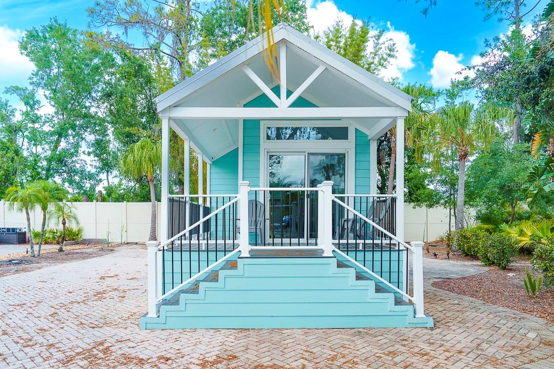 Image 3 of 64 For 6853 Amanda Vista Circle