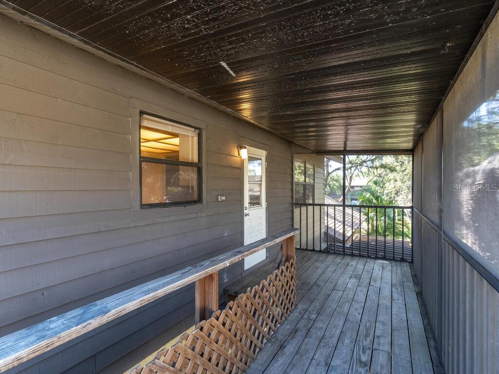 Image 15 of 20 For 533 Curlew Place 533