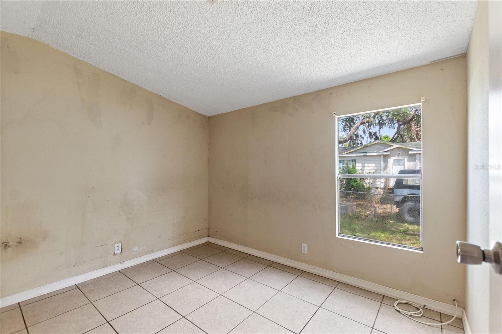 Image 17 of 39 For 11940 Terra Ceia Avenue