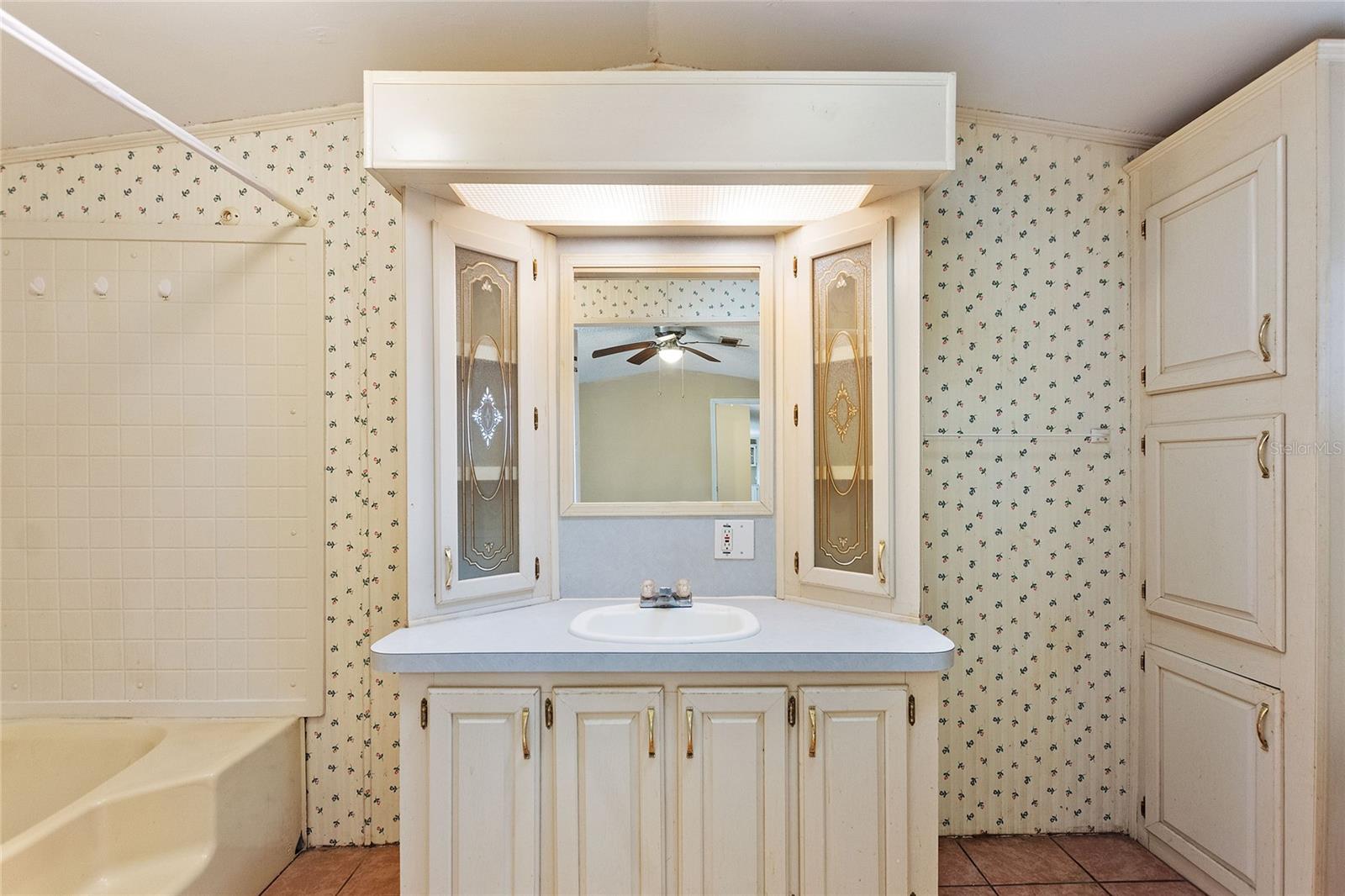 Image 25 of 39 For 11940 Terra Ceia Avenue