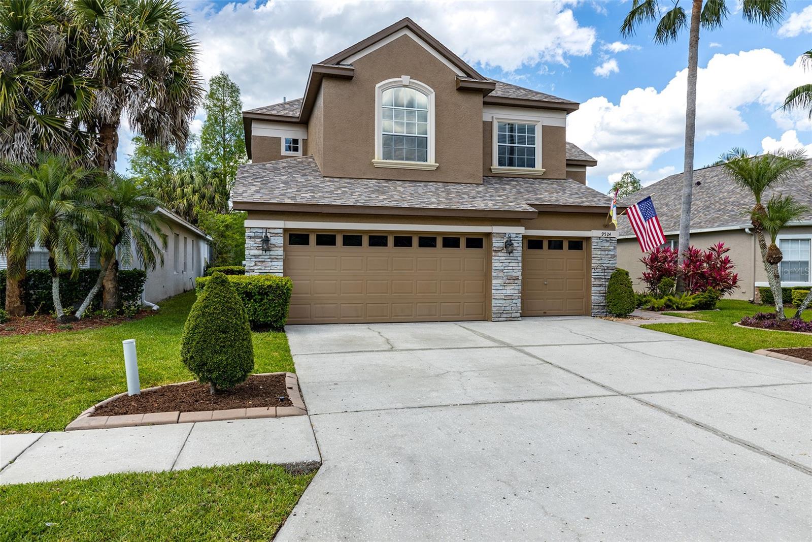 Image 2 of 45 For 9524 Greenpointe Drive