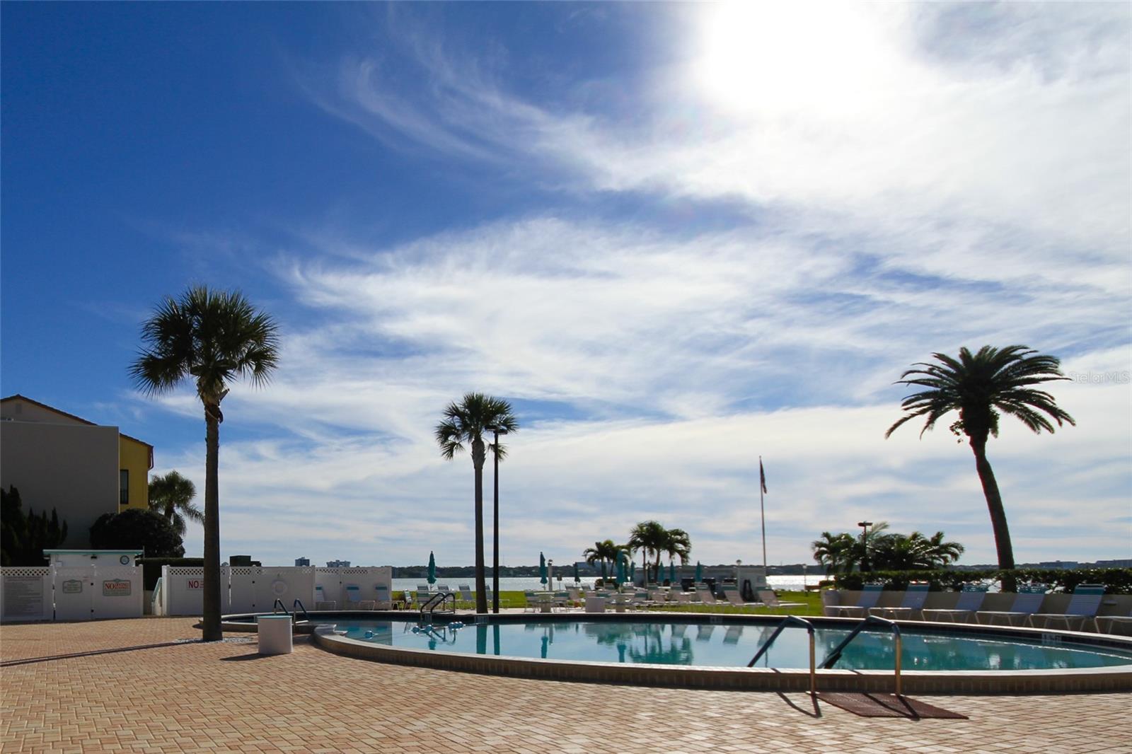 Image 24 of 44 For 845 Gulfview Boulevard 107