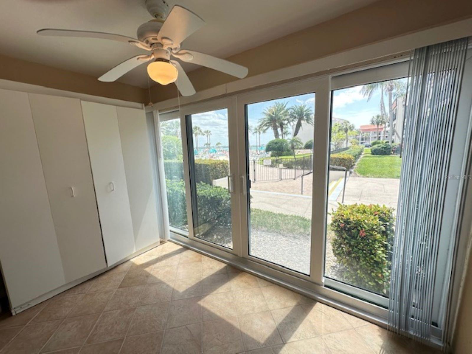 Image 5 of 44 For 845 Gulfview Boulevard 107
