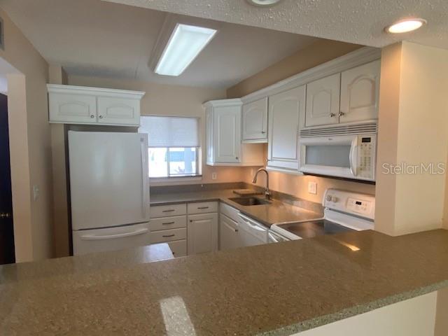 Image 8 of 44 For 845 Gulfview Boulevard 107