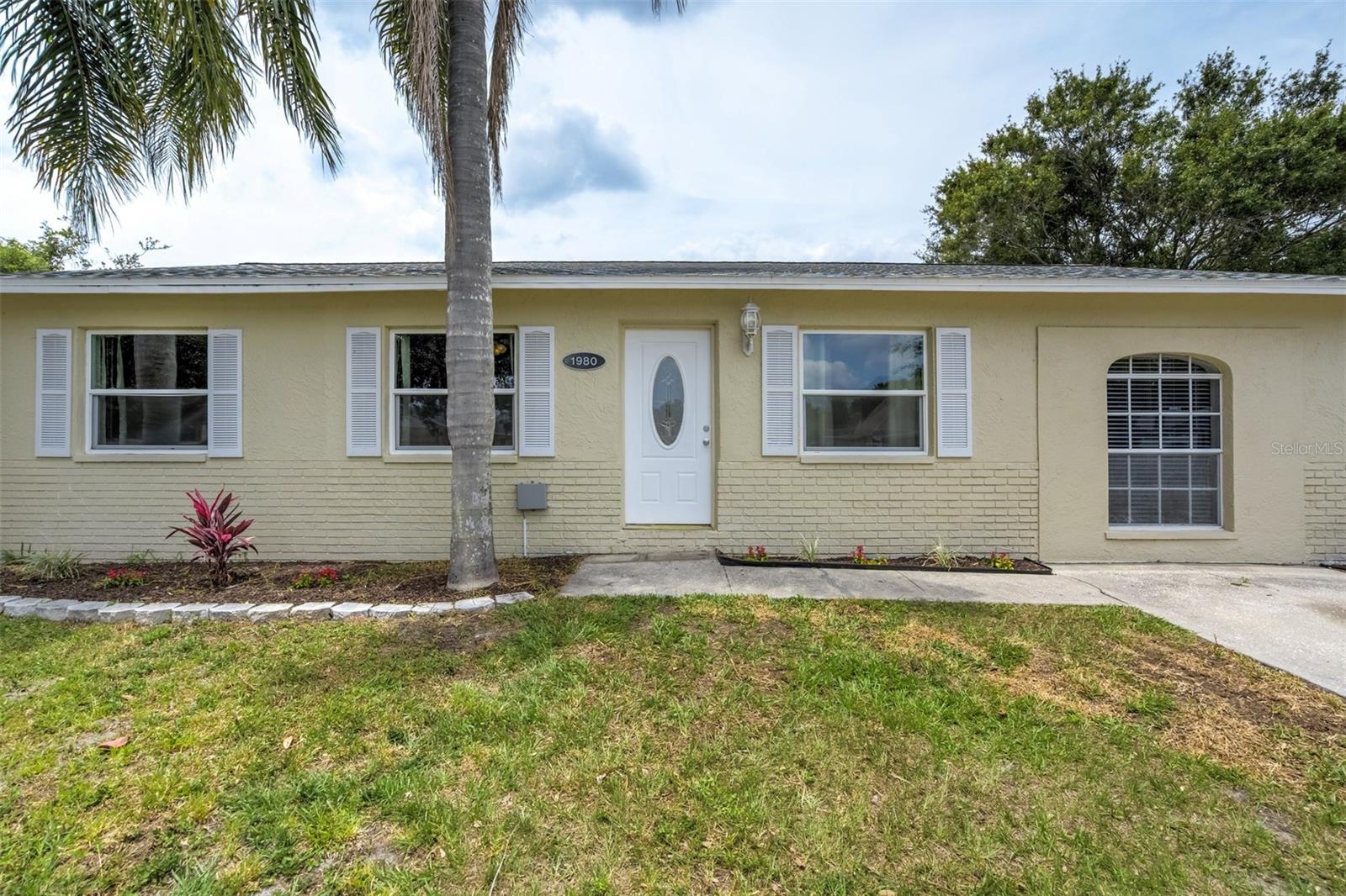 Details for 1980 Taylor Lake Circle, LARGO, FL 33778