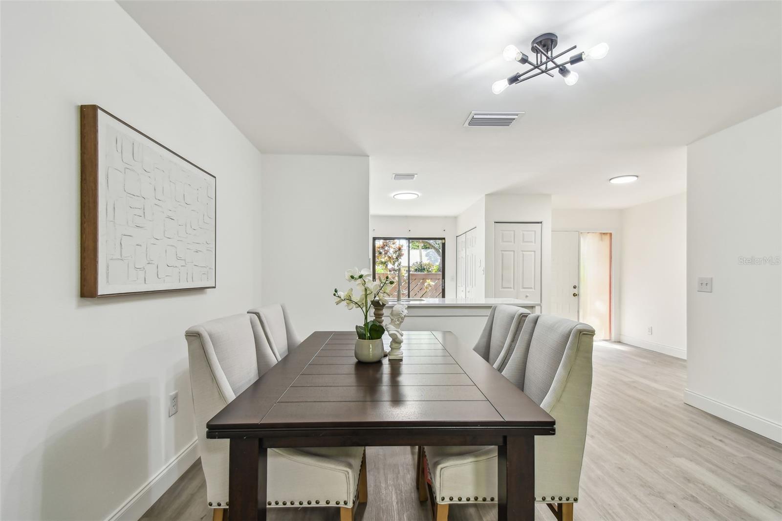 Image 24 of 65 For 2953 Yucca Court